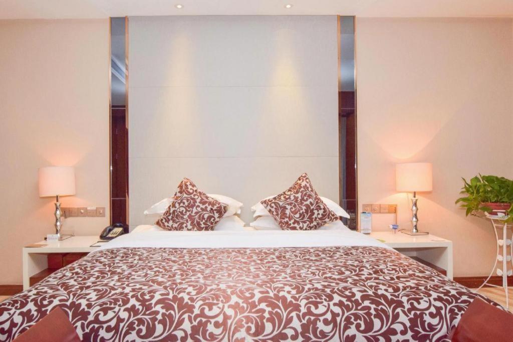Grand Metropark Hotel Shangqiu Экстерьер фото