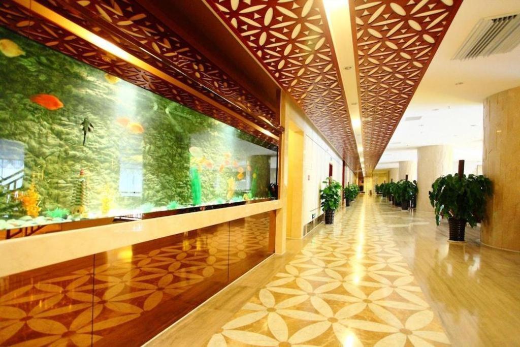Grand Metropark Hotel Shangqiu Экстерьер фото